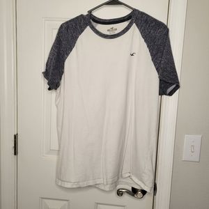 Hollister men's t-shirt